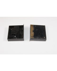 Kastenschloss mit Stulp links, Beschläge, Eisen, 75mm, 70mm, Dornmass 40mm. Geliefert mit passendem Schlüssel, Eisen