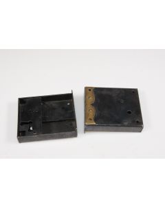 Kastenschloss mit Stulp Links, Beschläge, Eisen, 75mm, 90mm, Dornmass 70mm. Geliefert mit passendem Schlüssel, Eisen.