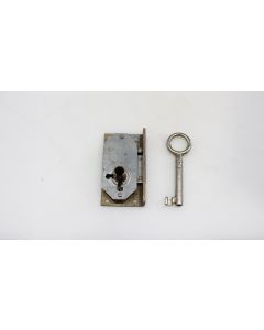 Einlassschloss links, Beschläge, Eisen, L 65mm B 35mm, Stulp L 65mm B 14mm, Dornmass 20mm