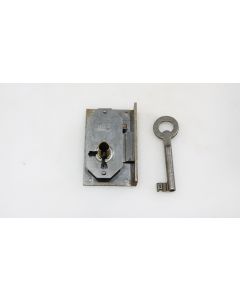 Einlassschloss links, Beschläge, Eisen, L 65mm B 40mm, Stlp L 65mm B 14mm, Dornmass 25mm