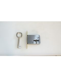 Einsteckschloss beidseits, Beschläge, Eisen, Stulp L 68mm B 12mm, Kasten L 35mm B 50mm, Dornmass 35mm