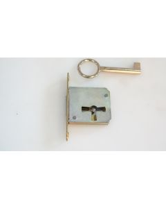 Einsteckschloss mit Rundstulp, beidseits, Beschläge, Eisen, Stulp L 67mm B 12mm, Kasten L 40mm B 35mm, Dornmass 25mm