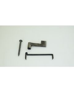 Vorreiber mit Streicher und Schraube, Beschläge, Eisen, 50mm, Überschlag, Streicher 75mm uni